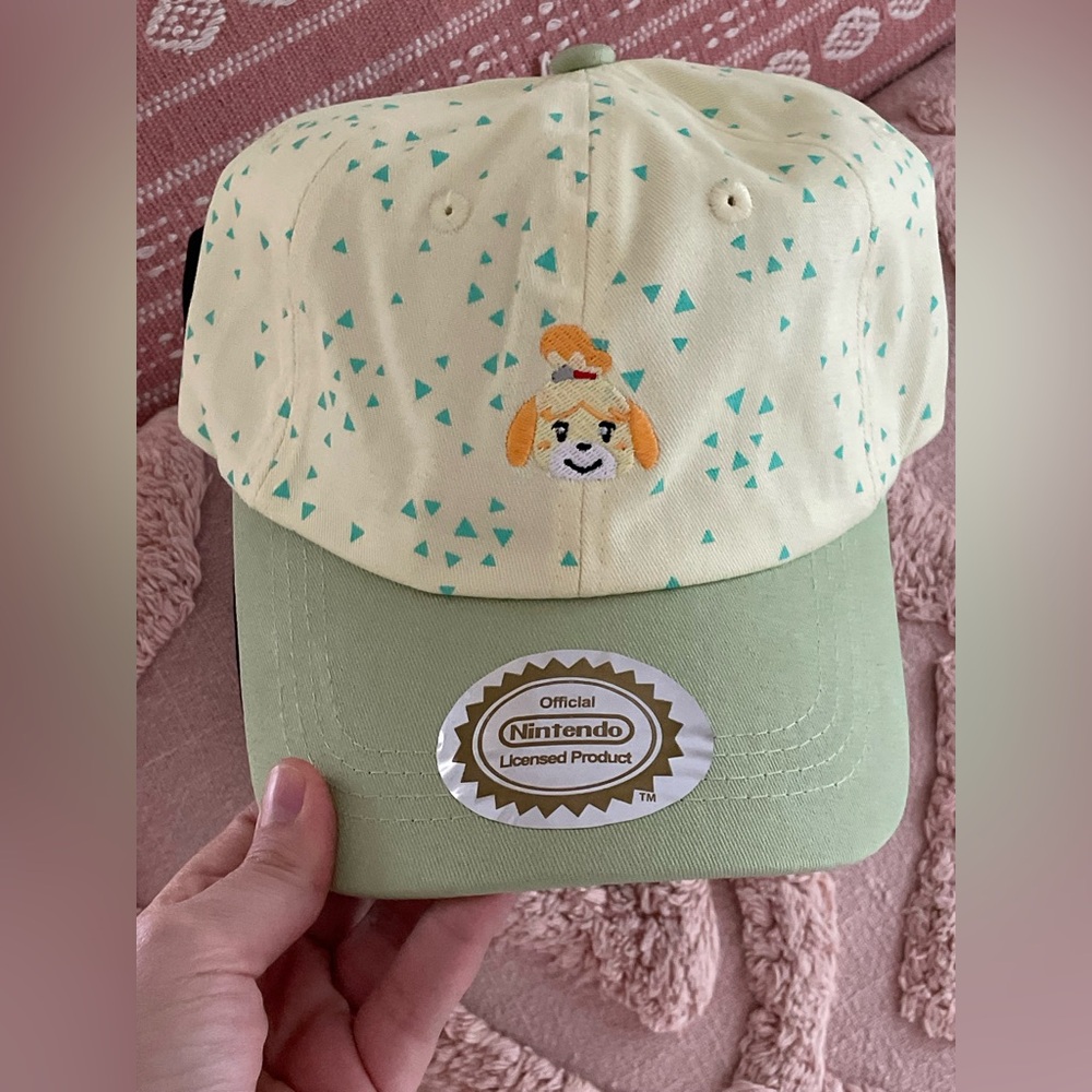 Official Nintendo Animal Crossing Isabelle Hat | Gamer Girl Cozycore Cap Gift
